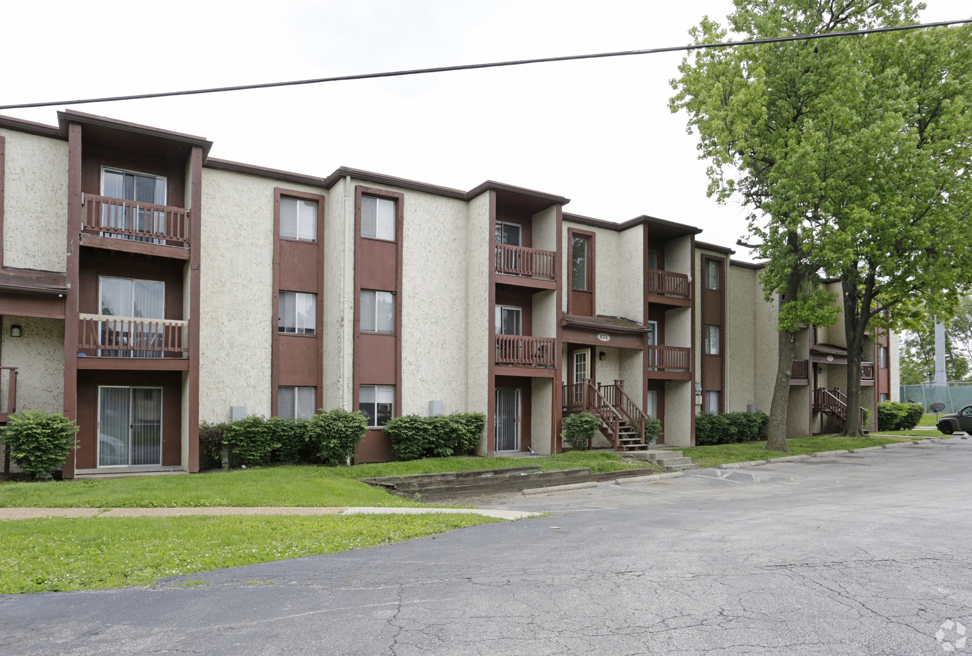 Rivertrails Apartments exterior in Saint Louis, MO